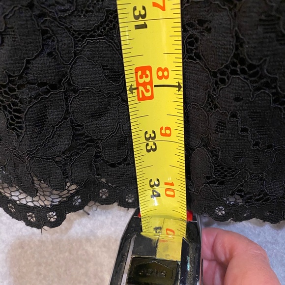 H&M long sleeve black lace dress - Picture 13 of 16